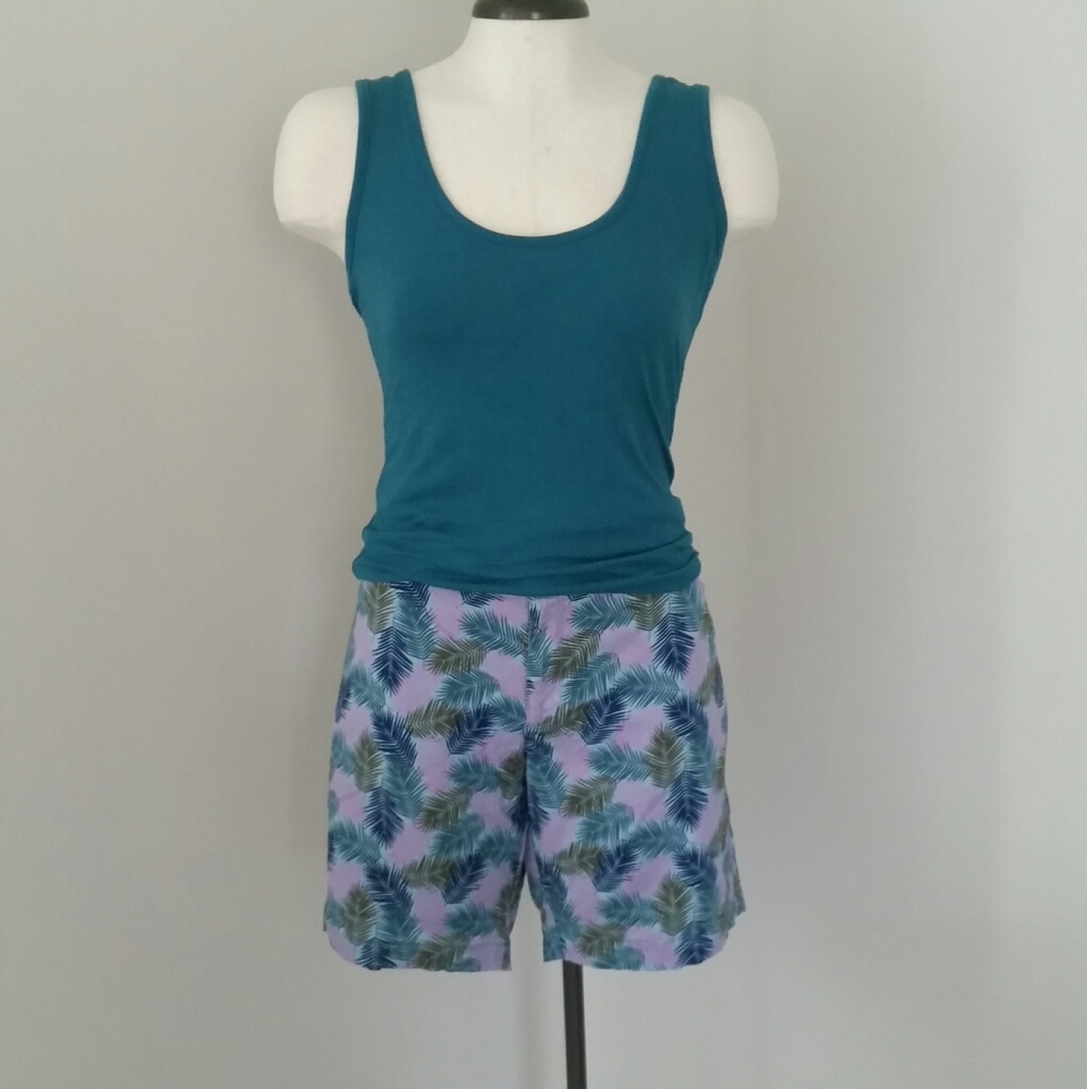 NWOT Palm Leaf Bermuda Shorts